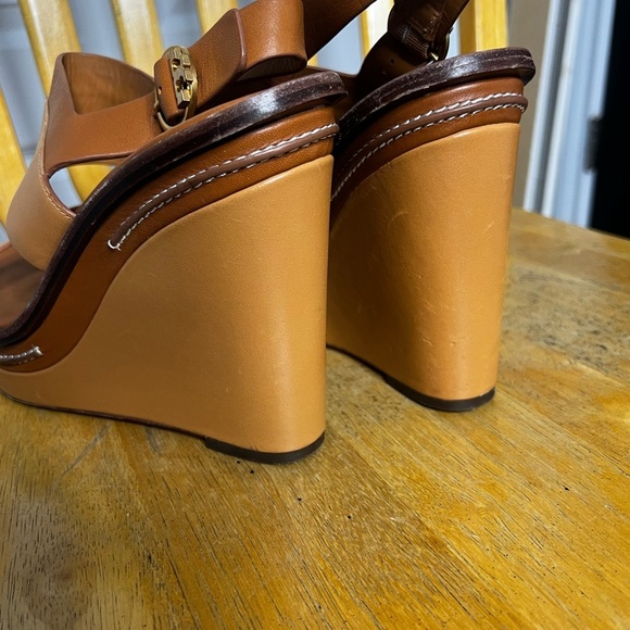Tory Burch Selby Two Toned Wedge Sandals 9.5 - Picture 8 of 9